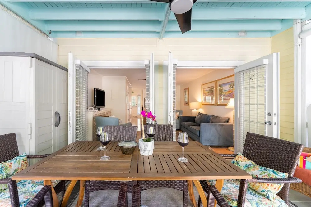 A Place In Paradise by AvantStay Key West Walkable w Shared Pool Week Long Stays Only