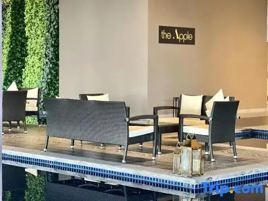 New! the Apple Residence I 2-3Br I Game I 5Min Jonker - Managed by Alviv Homestay