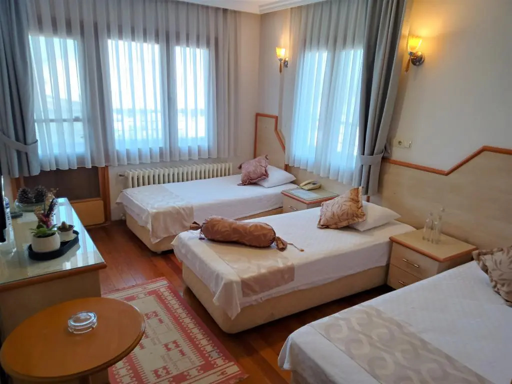 Hotel photo 1