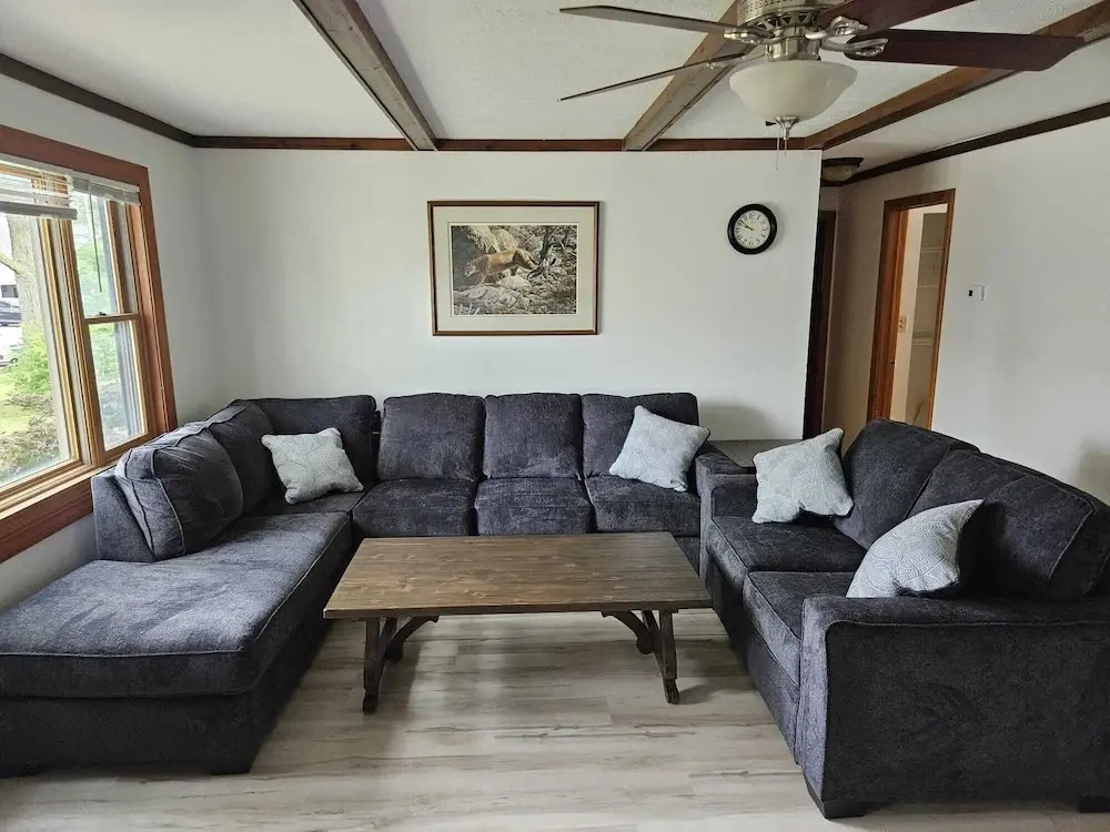 3 Bedrooms Cottage