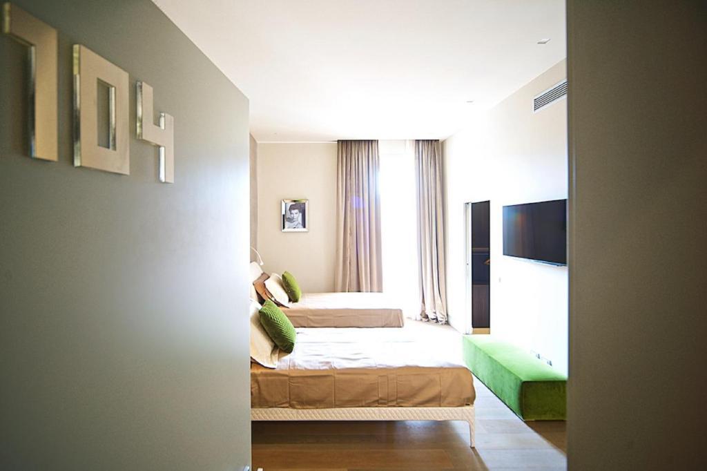 Victorian Luxury Suites by null