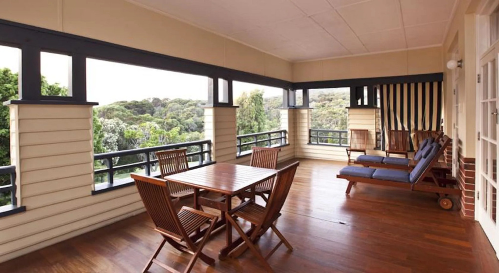 Balcony & Terrace