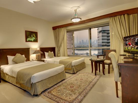 Deira Suites Deluxe Hotel Suites