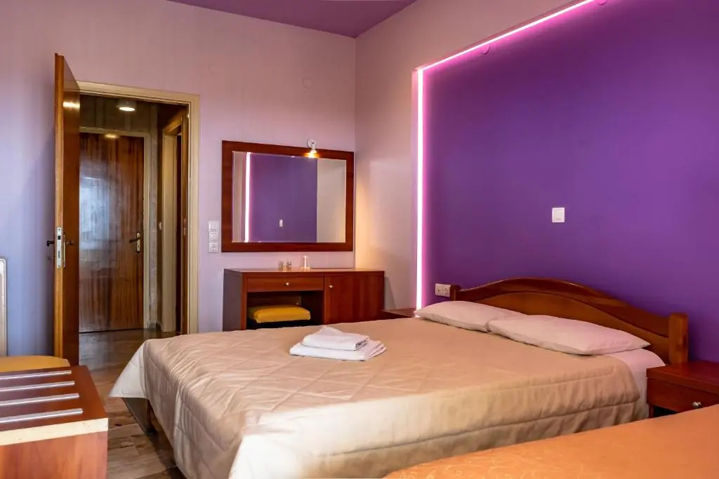 Economy room