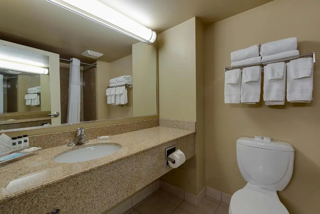 Country Inn & Suites by Radisson, Niagara Falls, ON - Chambres