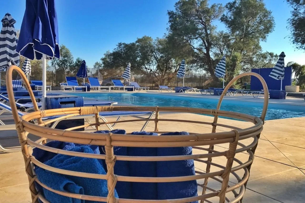 Thalasea Kimolos - 2