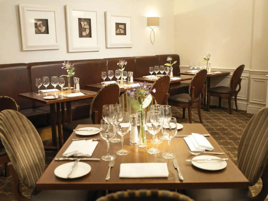 Macdonald Frimley Hall Hotel and Spa - Général