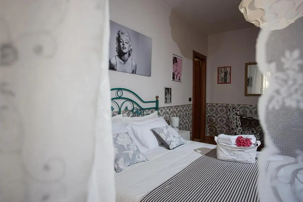 Hotel Cine Holiday - Chambres