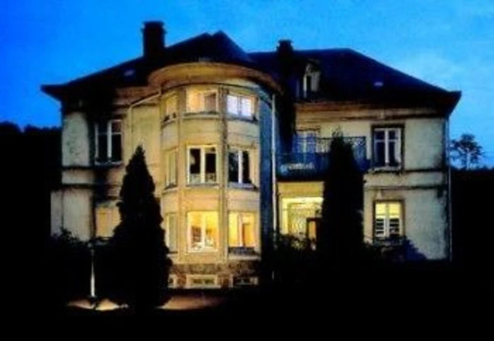 Chateau Des Tanneurs