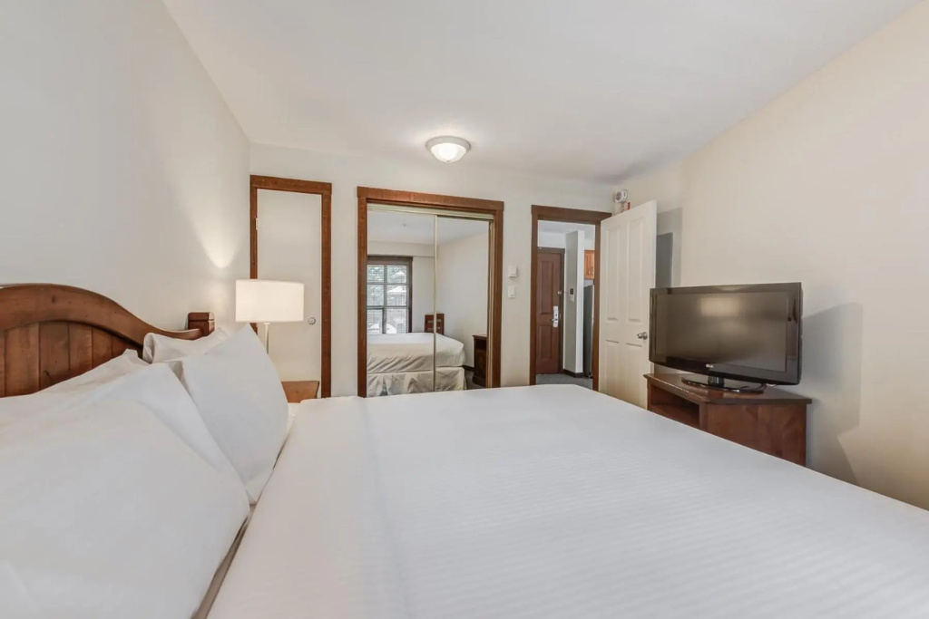 Blackcomb Springs Suites by CLIQUE - Général