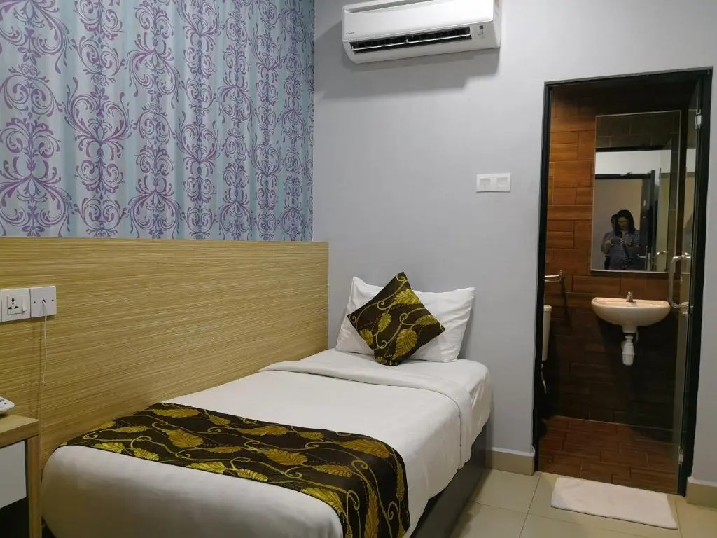 D'Metro Hotel - Chambres