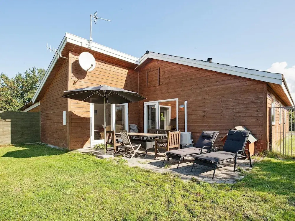 6 Person Holiday Home in Asnaes-by Traum