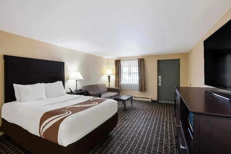 Standard Quadruple room with balcony