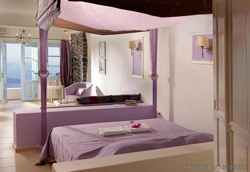 Tholos Resort Hotel