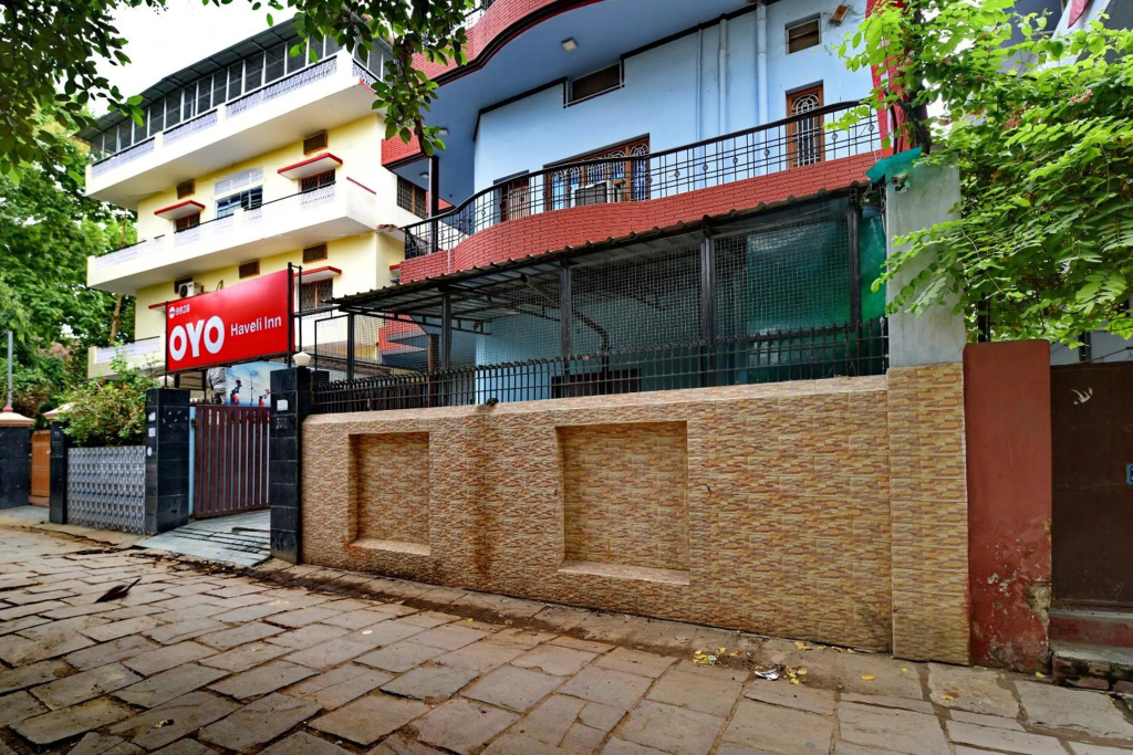 OYO 9928 Hotel Haveli Inn1