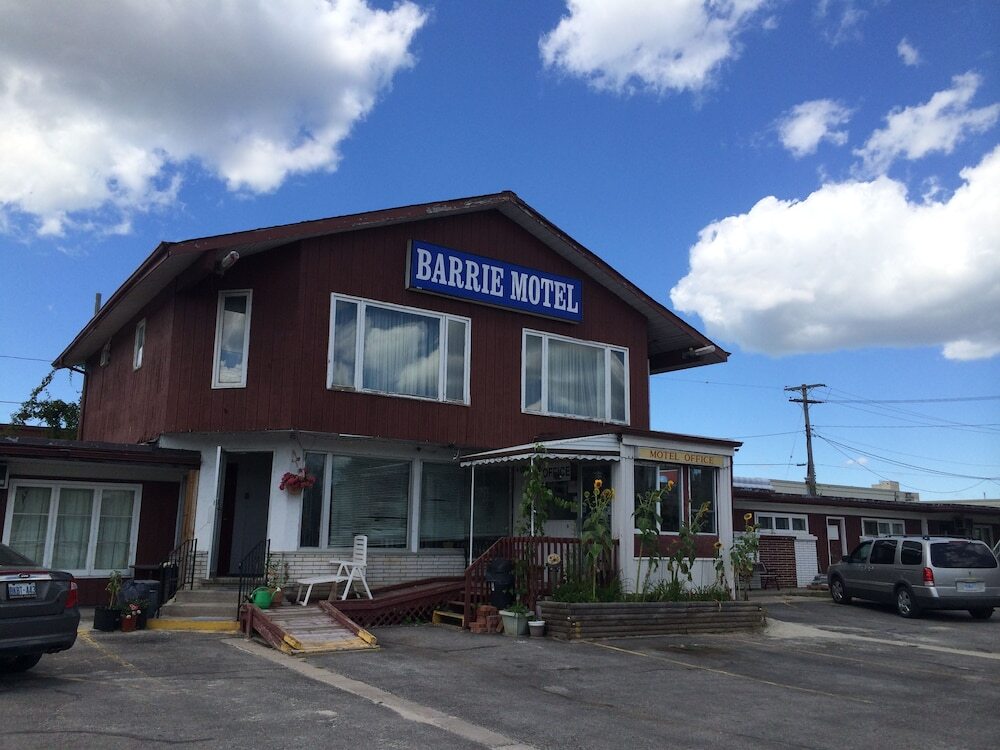 Barrie Motel image