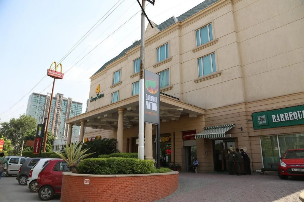 Savoy Suites Noida