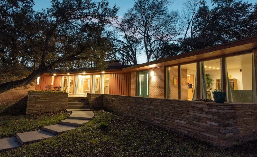 Stardust Retreat