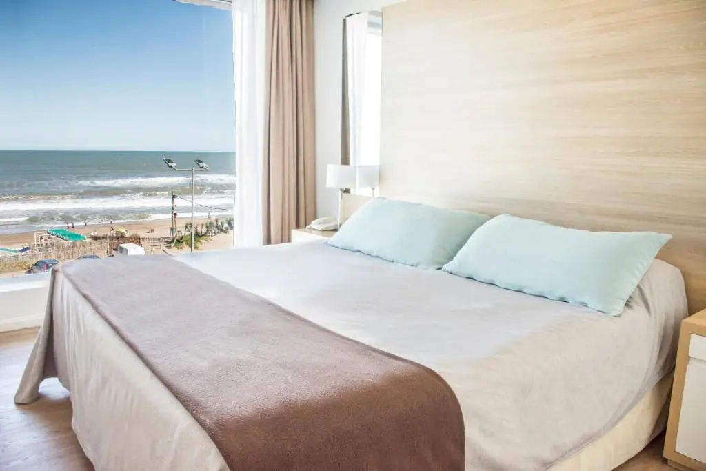Apartment with sea view