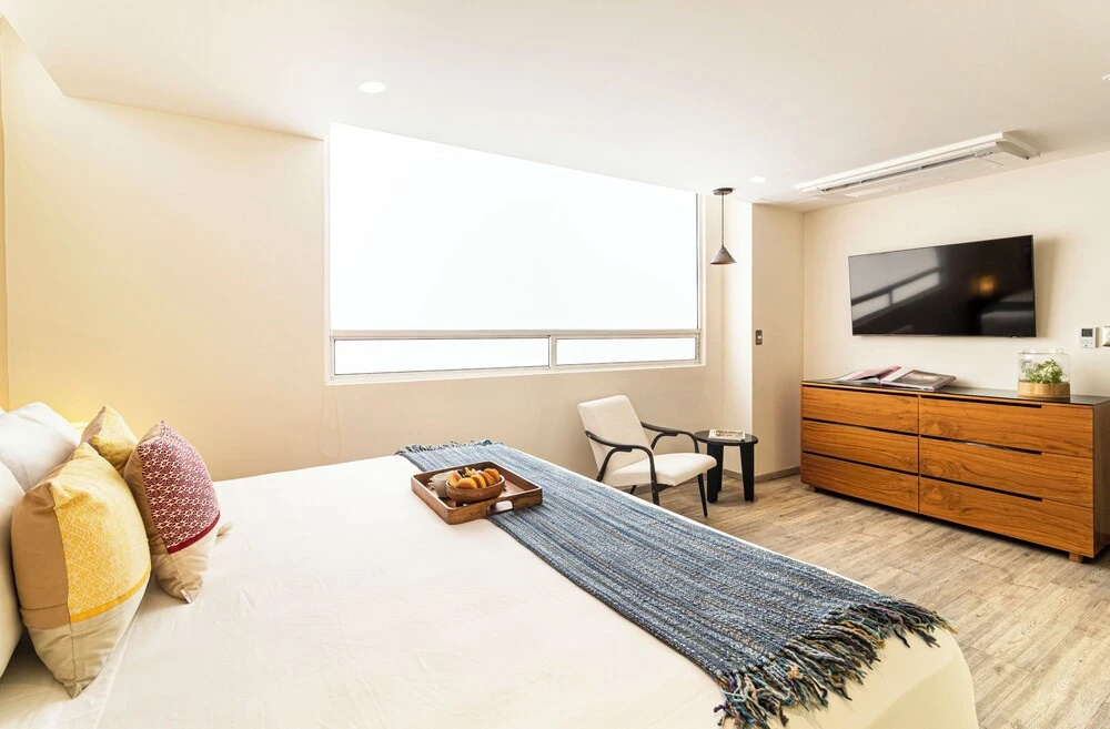 Apartment with city view
