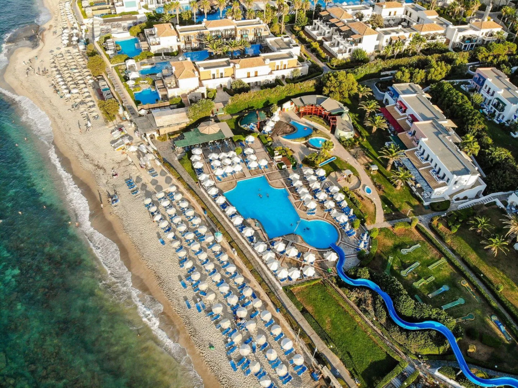 Beach & Waterfront