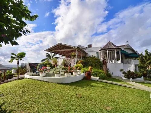 The Fan Villa