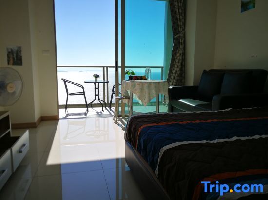 Номер Luxury в The Riviera Wongamat Hong Apartment