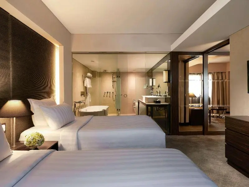 Deluxe Double room with balcony (twin beds)