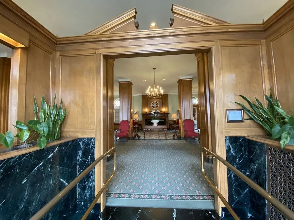 Hotel photo 16