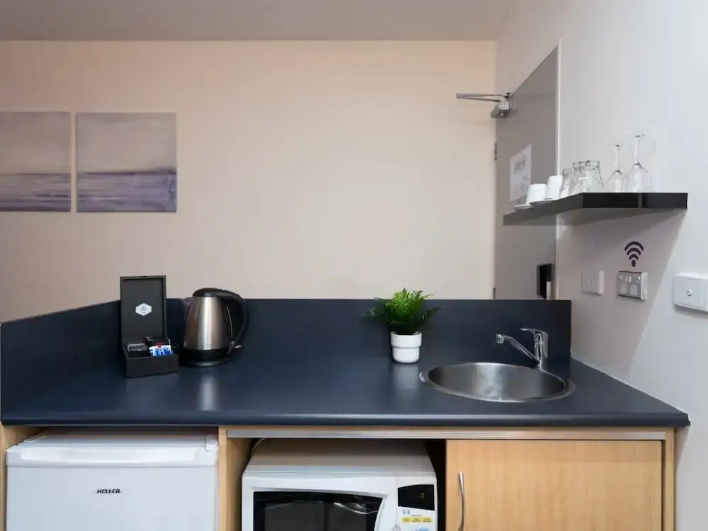 Park Regis Griffin Suites - Chambres