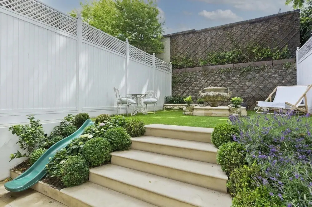 Classical Living in Knightsbridge