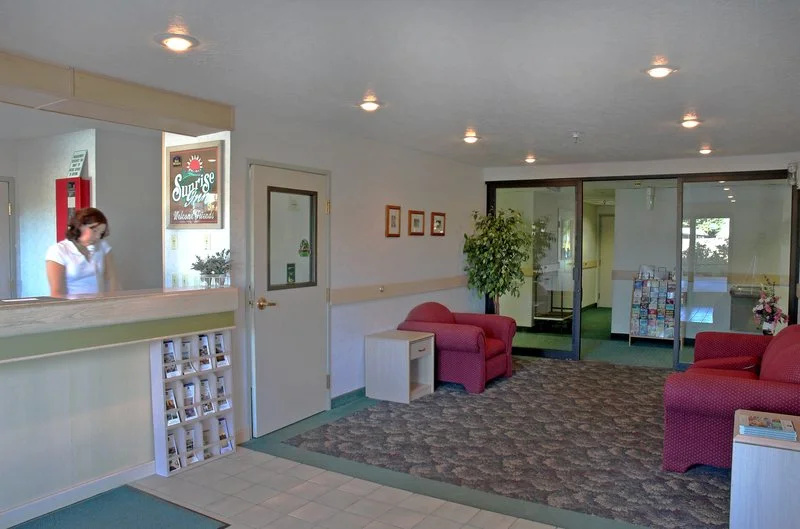 Lobby & Reception