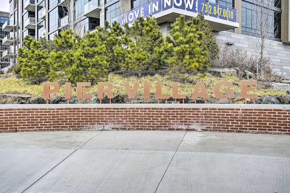 Long Branch Apartment: 1 Mi to Beach, Pier Village