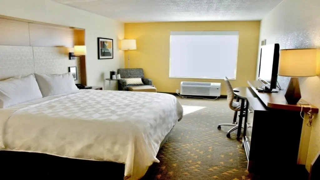 Holiday Inn Hotel & Suites Overland Park - Convention Center by IHG - Chambres