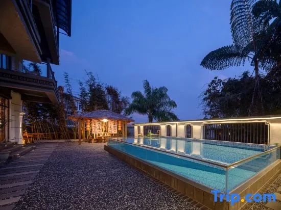 Linghu Bieyuan Homestay in Dehong