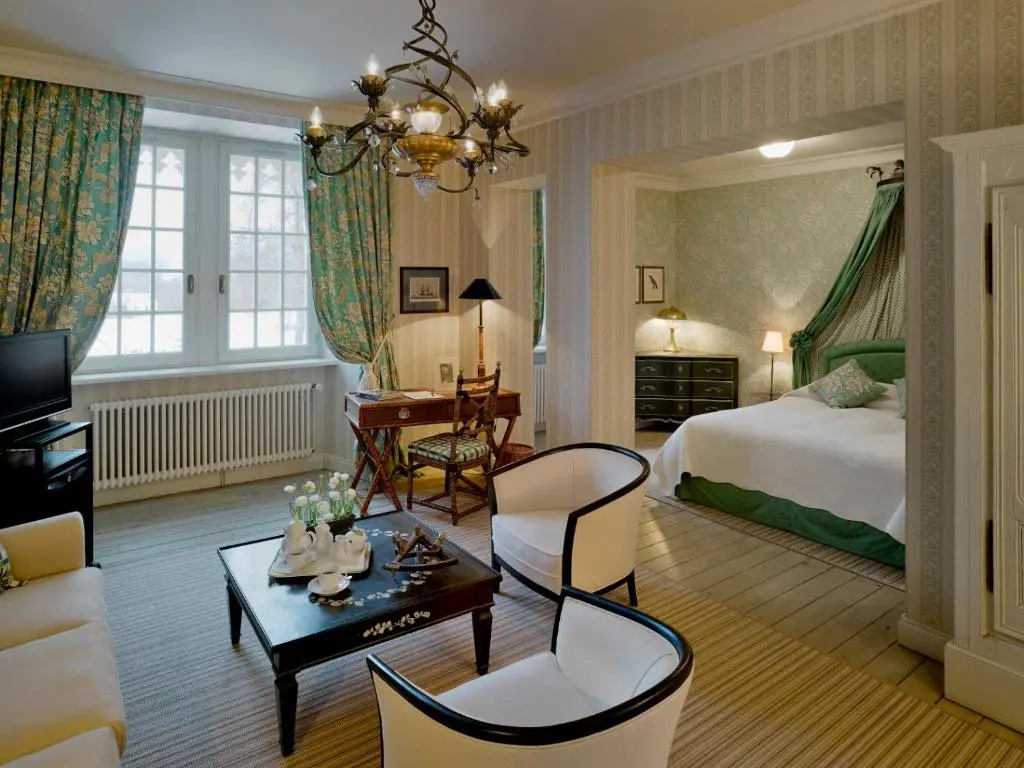 Relais et Châteaux - Château De Germigney - Chambres