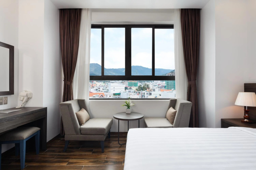La Casa Nha Trang Hotel, Нячанг, В'єтнам мініатюра 12