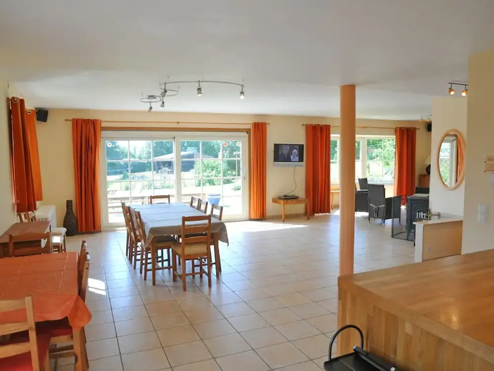 Modern Holiday Home in Somme-leuze With Sauna - фото 17