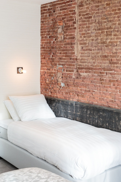 Standard Double Basement room (full double bed)