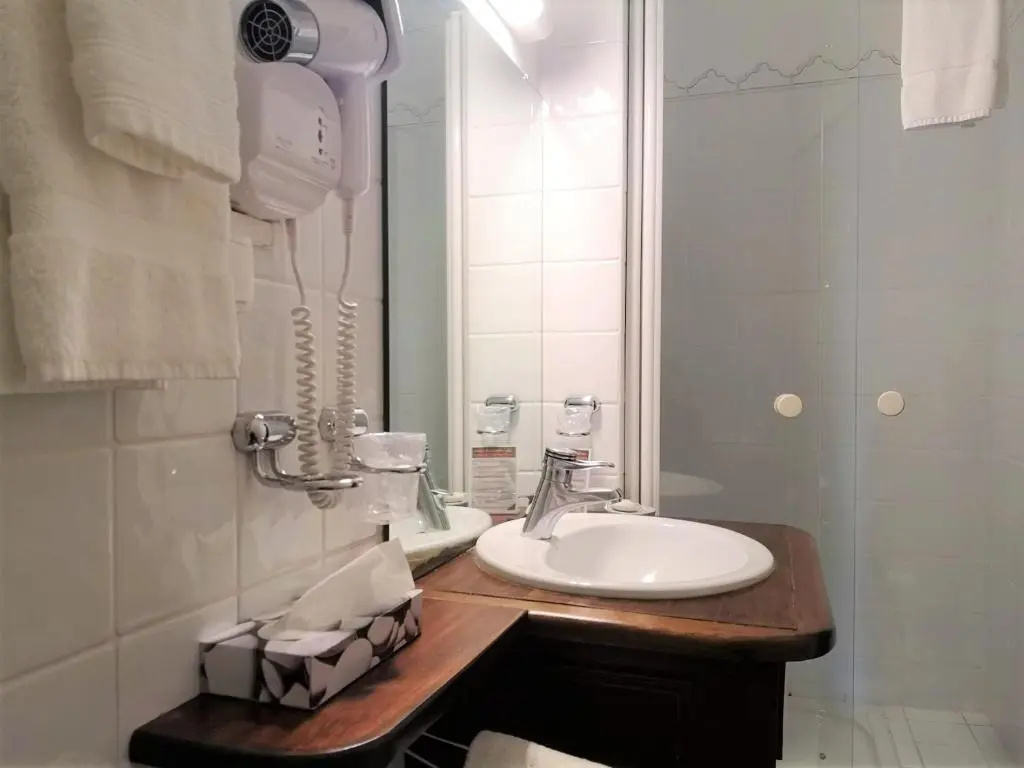Economy Double room (full double bed)