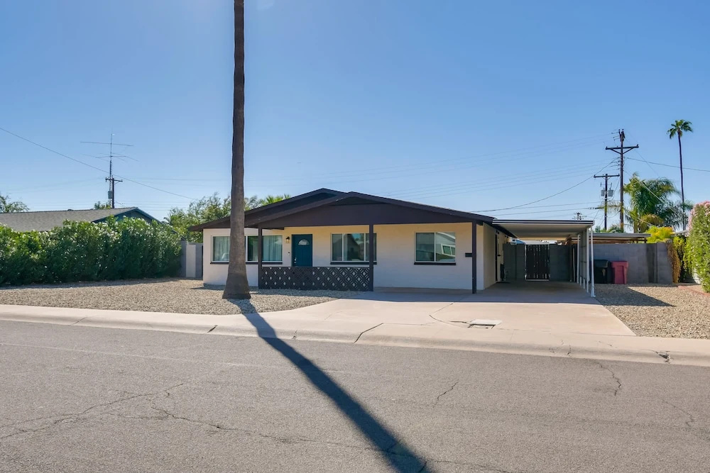 Scottsdale Vacation Home w/ Pool: 2 Mi to Old Town