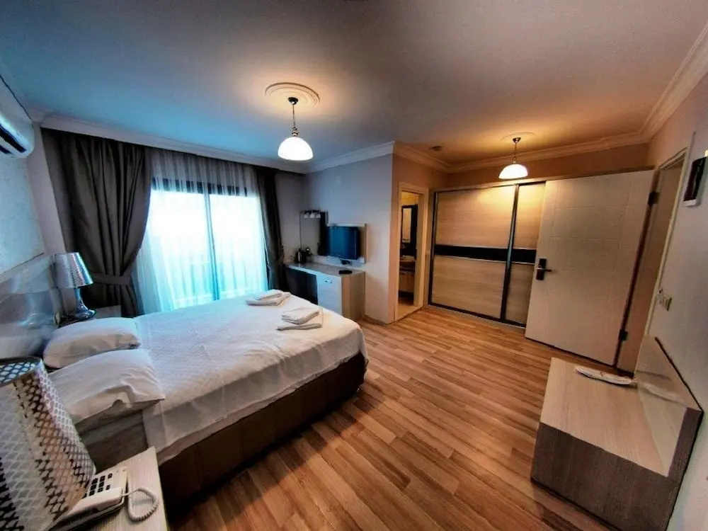 Hotel photo 2