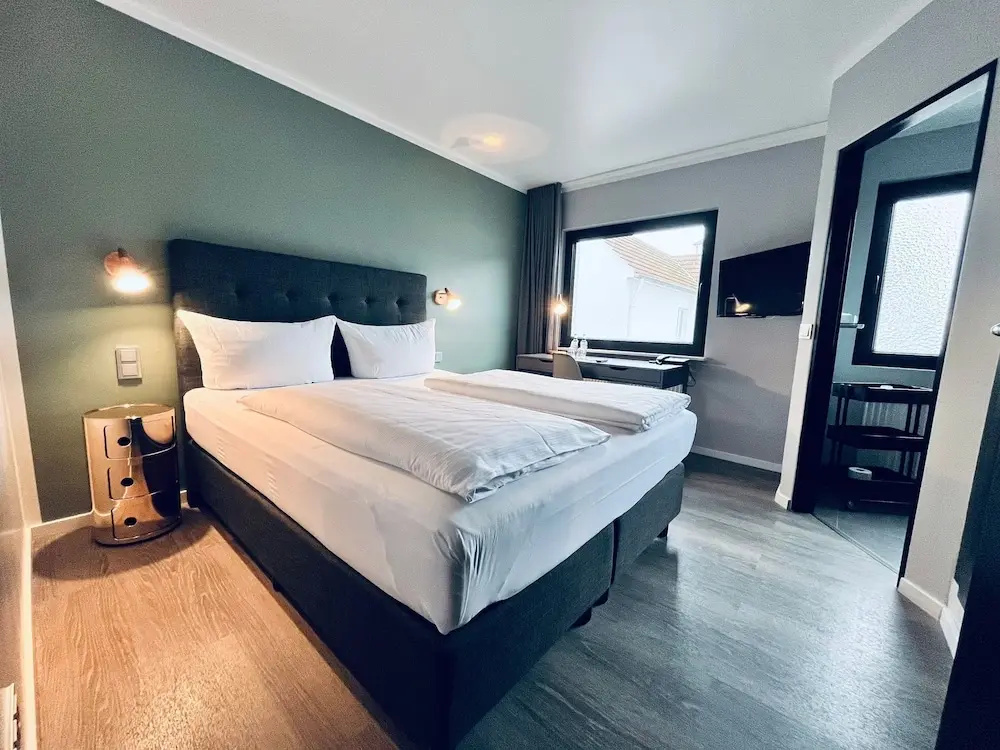 Economy Double room (full double bed)