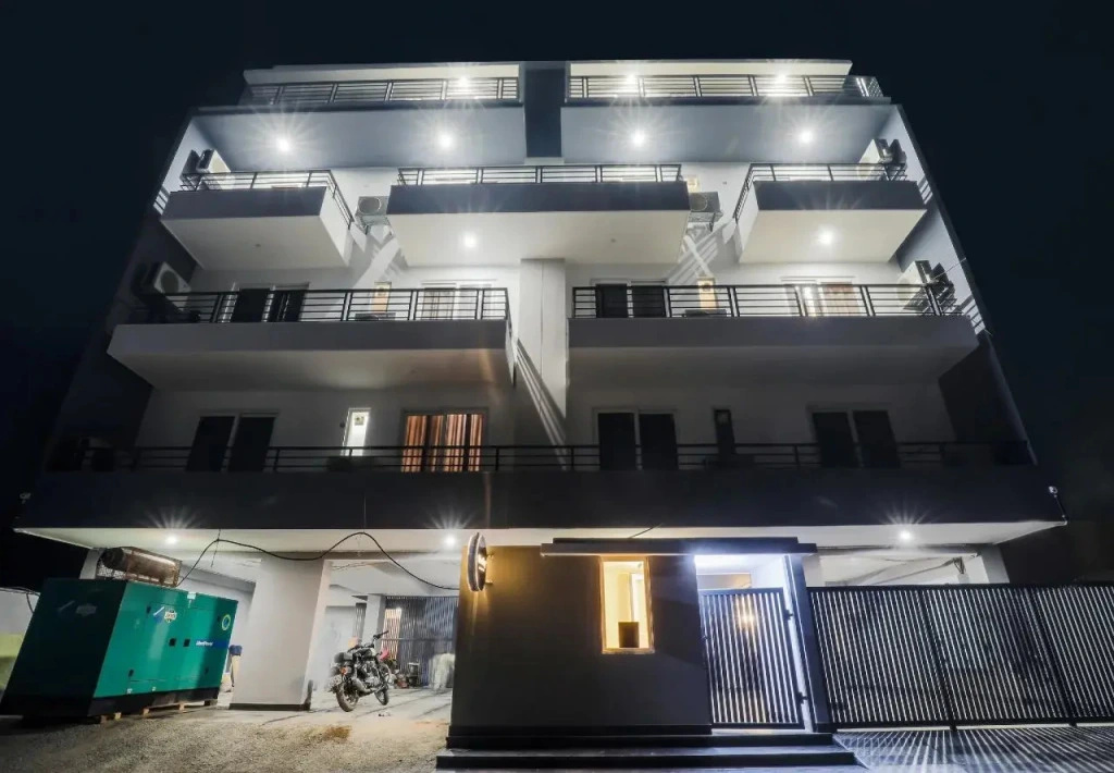 SilverKey Executive stays 18572 Sohna Road
