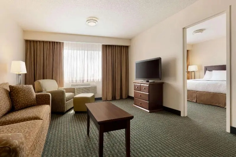Travelodge by Wyndham Weyburn - Chambres