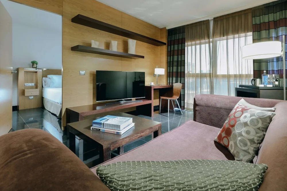 Hesperia Fira Aparthotel - Chambres