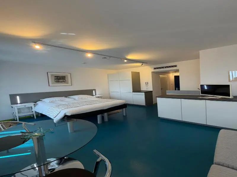 Domus Hotel — 4