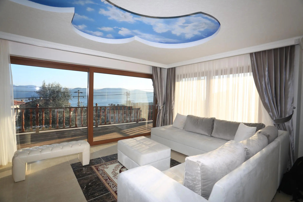 Deluxe Villa