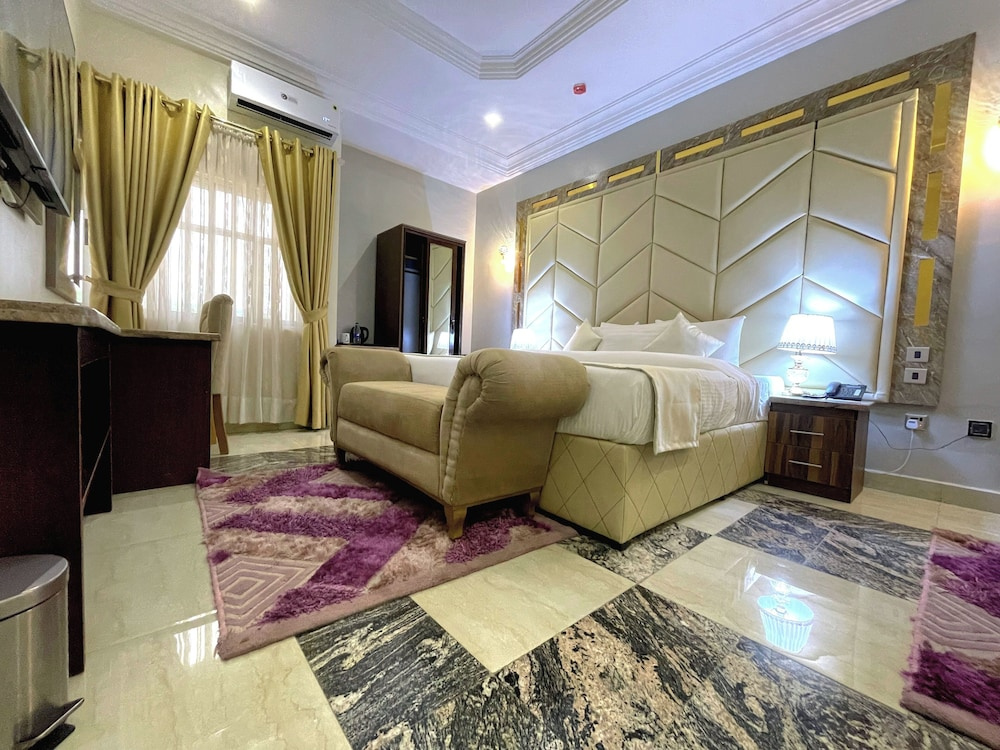 Hotel photo 30