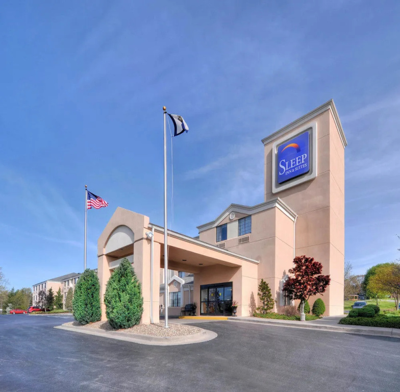 Sleep Inn & Suites
